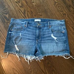 Loft frayed edge short. Size 32 14